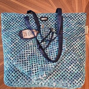 Sun 'N' Sand Blue Woven Tote + Pouch Set